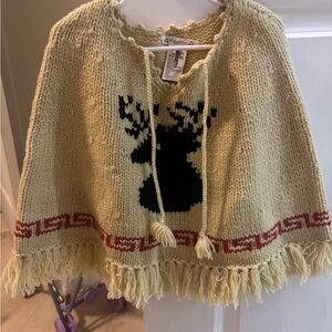 Bonpoint Vintage Light Yellow 100% Wool Deer Knit Crochet Poncho w Fringe